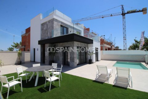 3 bedrooms Villa in Pilar de la Horadada, Spain No. 88943