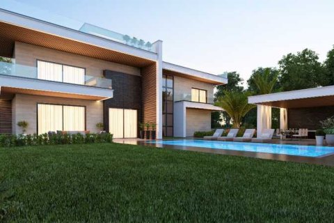 4 bedrooms Villa in Agios Tychonas, Cyprus No. 100553 1