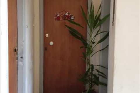 935m² Building in Kallithea, Greece No. 57782 9