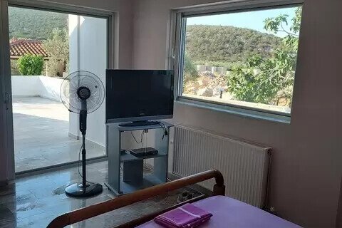 4 bedrooms House in Ermioni, Greece No. 55876 5