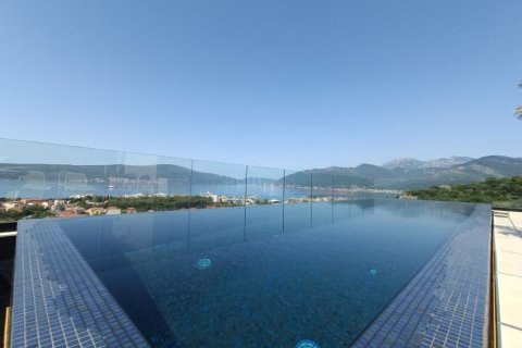 53m² Apartment in Tivat, Montenegro No. 66796 25