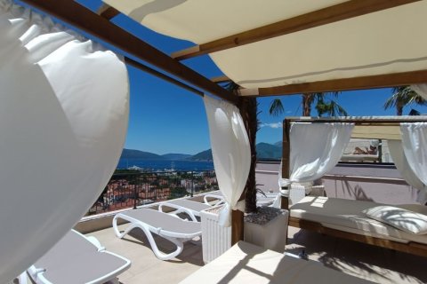 53m² Apartment in Tivat, Montenegro No. 66796 1