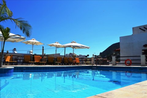 15 rooms Hotel in Agios Nikolaos, Greece No. 58674 2