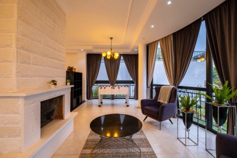 4 bedrooms Villa in Nong Ha, Vietnam No. 13799 19