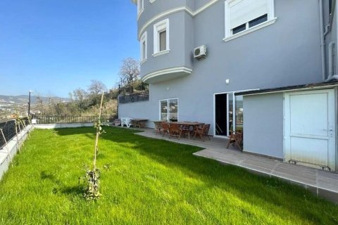 4 bedrooms Villa in Nong Ha, Vietnam No. 13799 2