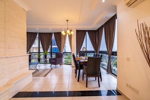 4 bedrooms Villa in Nong Ha, Vietnam No. 13799 10