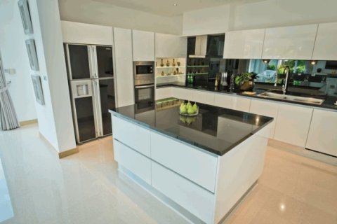 3 bedrooms House in Pattaya, Thailand No. 96472 9