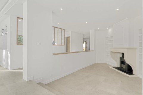 6 bedrooms Villa in Mougins, France No. 78591 8