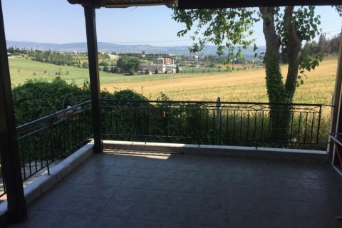 2 bedrooms Villa in Thessaloniki, Greece No. 82557 5