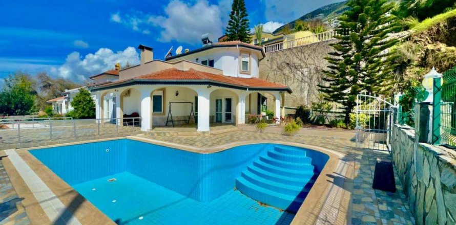 4 rooms Villa in Bo Ha, Vietnam No. 21482