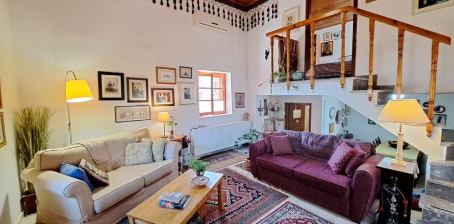 3 bedrooms House in Chania, Greece No. 65234