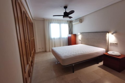 3 dormitorios Apartment en My Phuc, Vietnam No. 83855 13