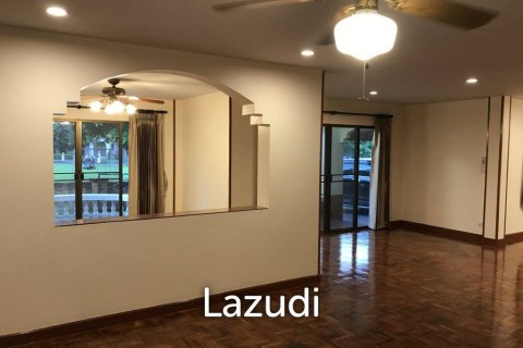 4 bedrooms House in Chiang Mai, Thailand No. 97953 4