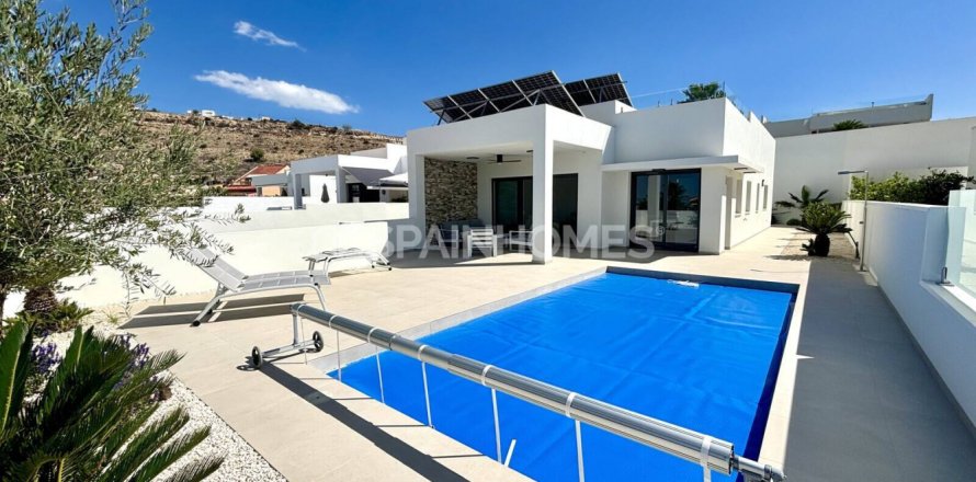 3 bedrooms Villa in Benijofar, Spain No. 122837