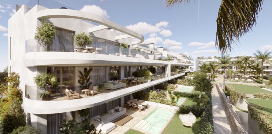 4 bedrooms Apartment in Estepona, Spain No. 127608