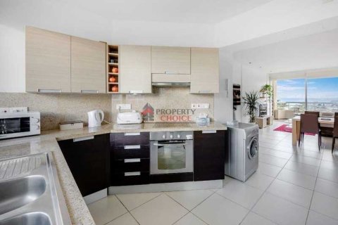 2 bedrooms Apartment in Mouttagiaka, Cyprus No. 34147 4