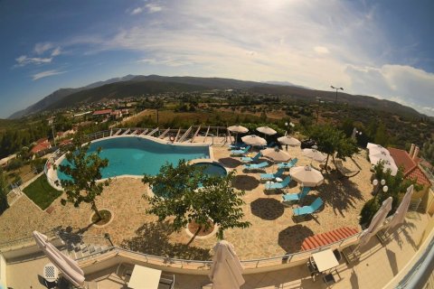 12 dormitorios Hotel en Marathon, Greece No. 107843 3