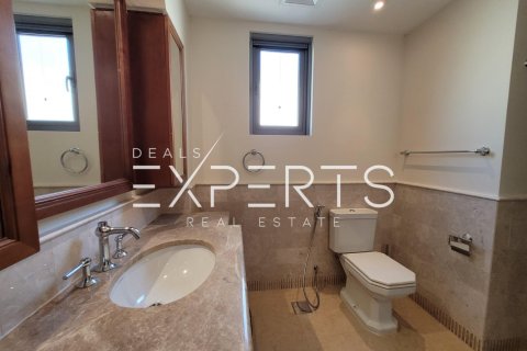 4 bedrooms Villa in Bavaria Town, Vietnam No. 82991 13