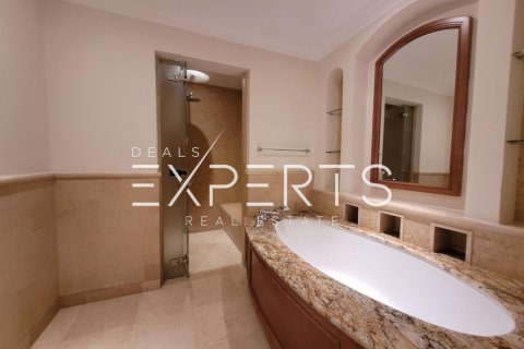 4 bedrooms Villa in Bavaria Town, Vietnam No. 82991 12