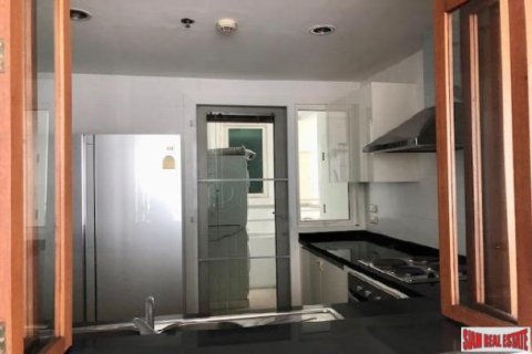 3 bedrooms Apartment in Bangkok, Thailand No. 96294 7
