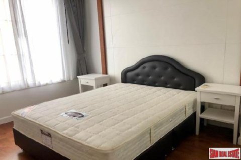 3 bedrooms Apartment in Bangkok, Thailand No. 96294 2