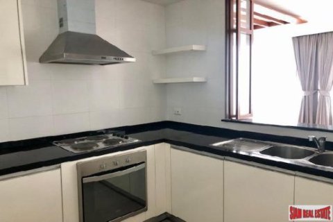 3 bedrooms Apartment in Bangkok, Thailand No. 96294 8