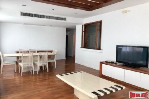 3 bedrooms Apartment in Bangkok, Thailand No. 96294 12