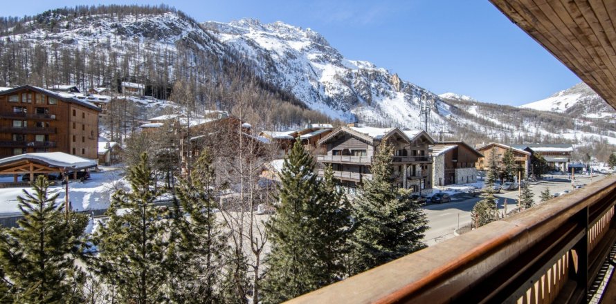 3 chambres Appartement à Val-d'Isère, France No. 99901