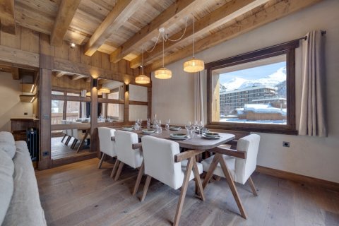 3 chambres Appartement à Val-d'Isère, France No. 99901 3