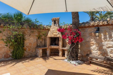 Вилла с 4 спальнями в Long Phuc, Вьетнам №92277 16