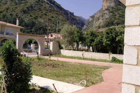 6 bedrooms Building in Laconia, Greece No. 108845 9