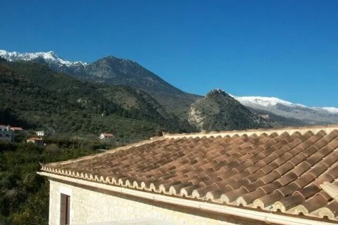 6 bedrooms Building in Laconia, Greece No. 108845 8