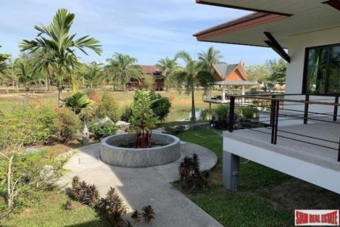 2 bedrooms Villa in Phang Nga, Thailand No. 95951 14