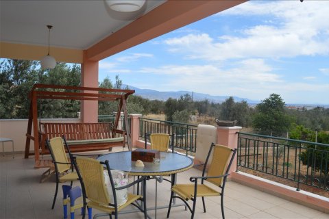 3 bedrooms House in Corinthia, Greece No. 59183 1