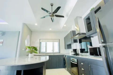 4 bedrooms Villa in Phuket, Thailand No. 3143 11