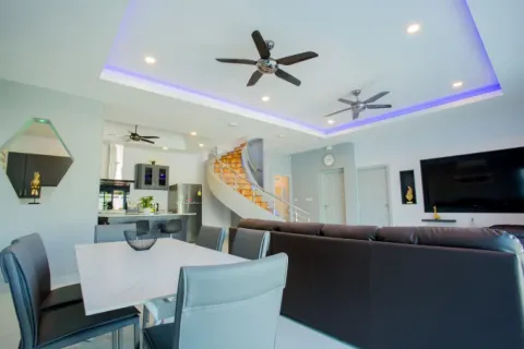 4 bedrooms Villa in Phuket, Thailand No. 3143 4