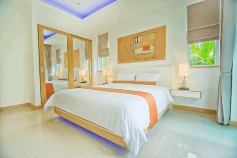 3 bedrooms House in Pattaya, Thailand No. 96871 3