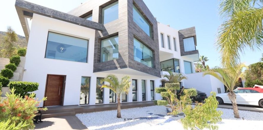 Apartamento tipo estudio Estudio en Jávea, Spain No. 124712