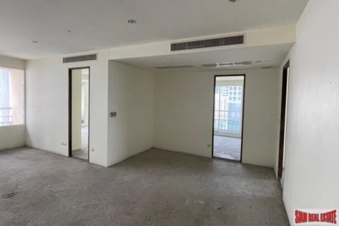 Квартира с 4 спальнями в Бангкок, Таиланд №97132 12