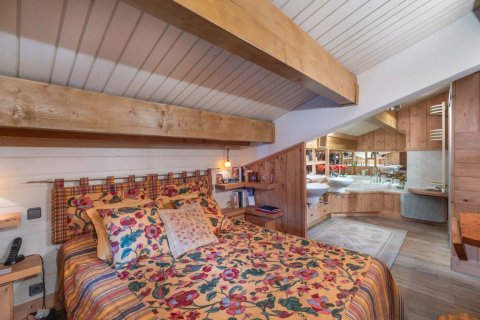 5 bedrooms Apartment in Les Belleville, France No. 99524 14