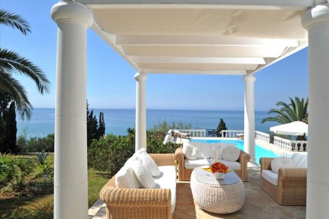 2 bedrooms Villa in Corfu, Greece No. 60368 19