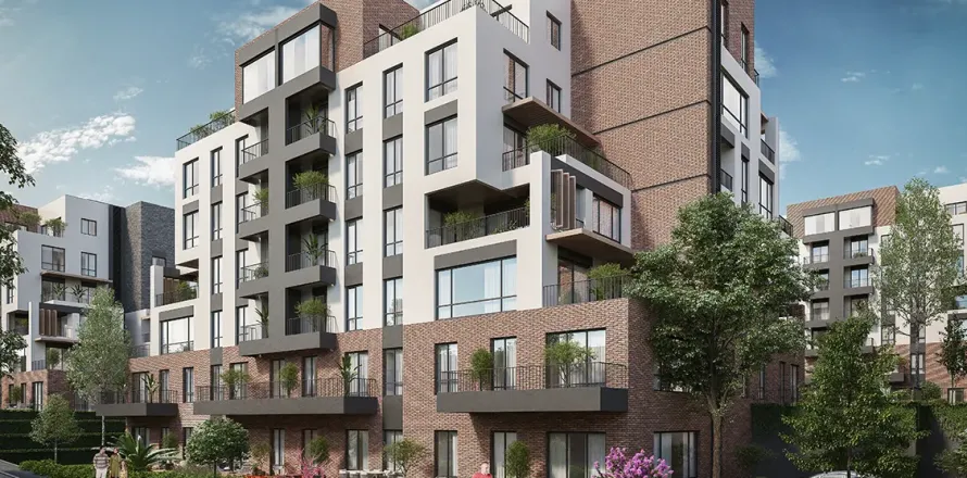 5 rooms Apartment in Istanbul, Turkey No. 112941