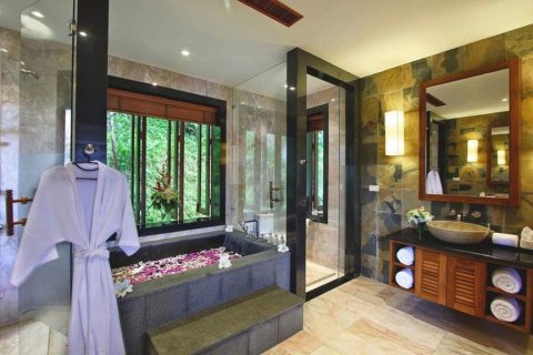 5 bedrooms Villa in Surin Beach, Thailand No. 96571 18