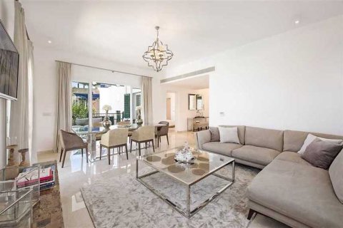 4 dormitorios Villa en Limassol, Cyprus No. 31627 7