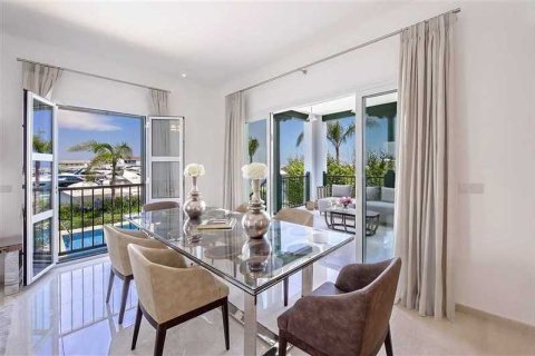 4 dormitorios Villa en Limassol, Cyprus No. 31627 6