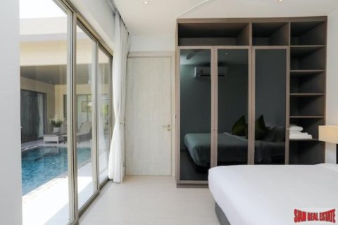 3 bedrooms Villa in Phuket, Thailand No. 96062 12