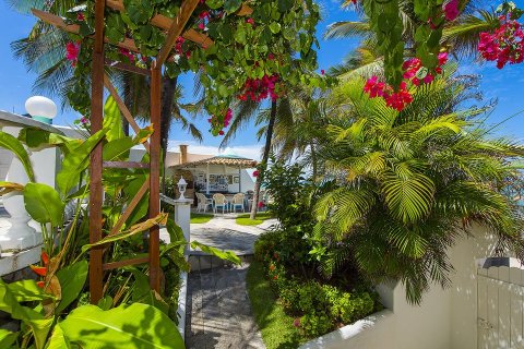 4 dormitorios Villa en Ponta Negra, Brazil No. 73830 2