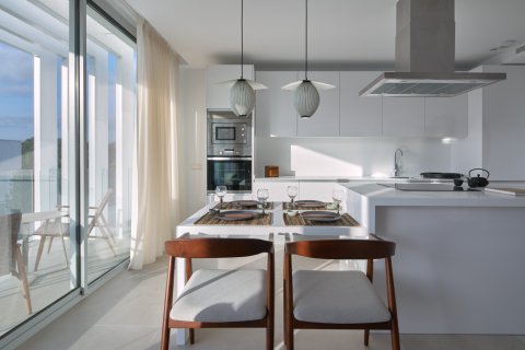 3 bedrooms Apartment in Tan Quang, Vietnam No. 27250 11