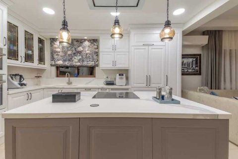 4 bedrooms House in Limassol, Cyprus No. 63026 9