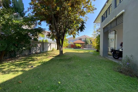 5 bedrooms House in Chiang Mai, Thailand No. 1554 13